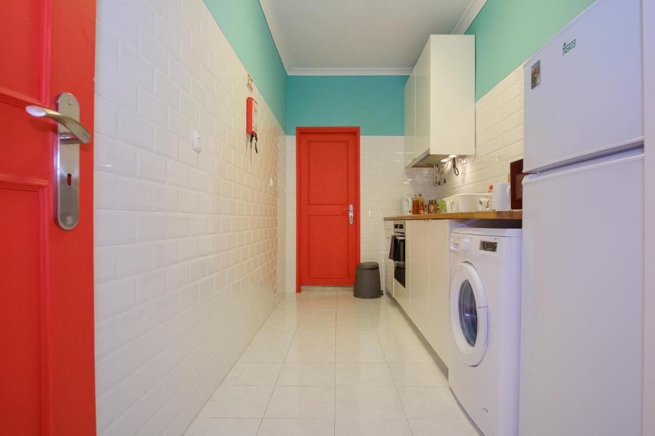 Colourful Alfama Apartment Lissabon Buitenkant foto